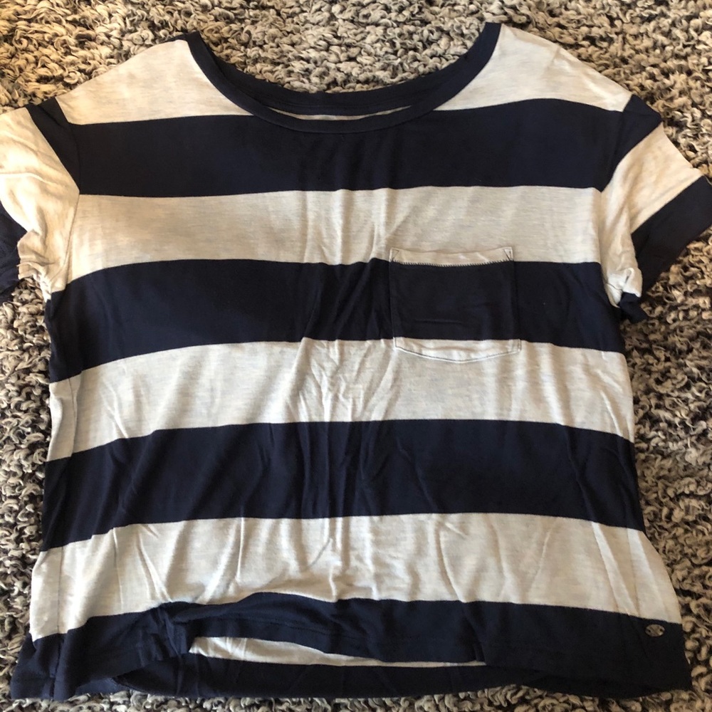 american eagle tee